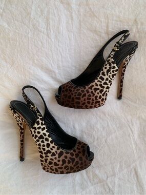 Vintage Gucci Leopard Pony Calf Hair Peep Toe Platform Heels Stilletos